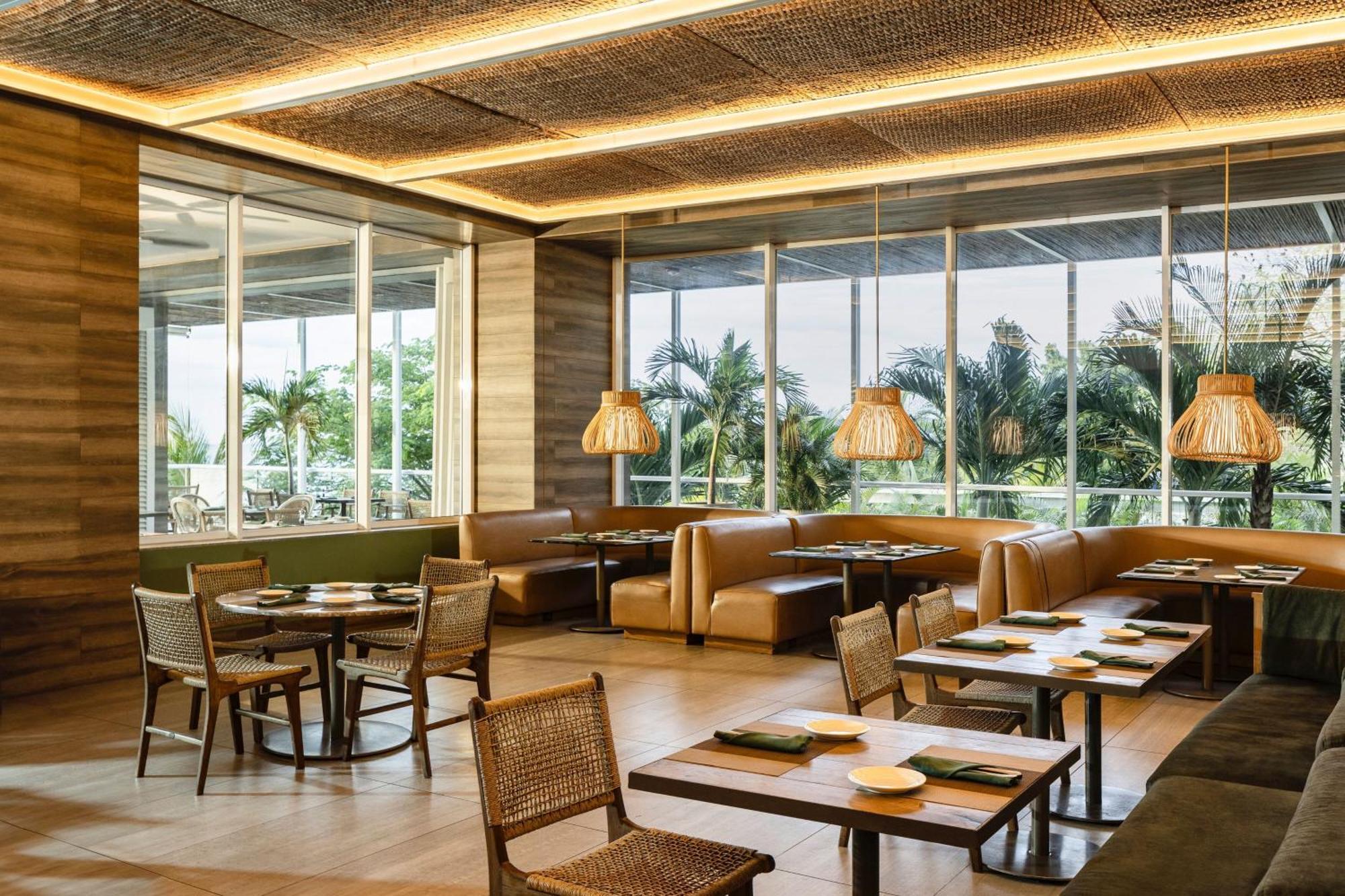Santa Marta Marriott Resort Playa Dormida Kültér fotó The interior of the restaurant