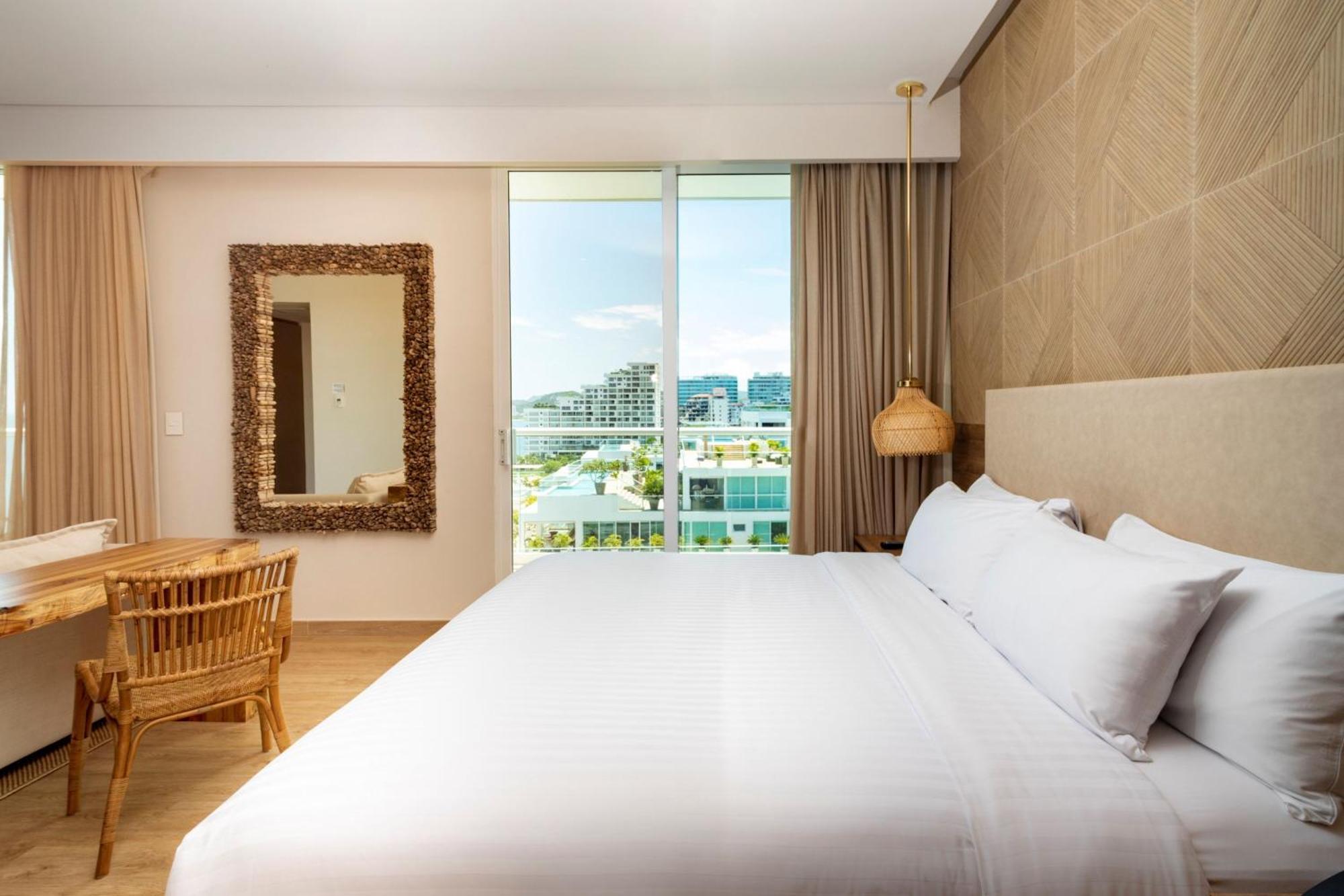 Santa Marta Marriott Resort Playa Dormida Kültér fotó Deluxe room